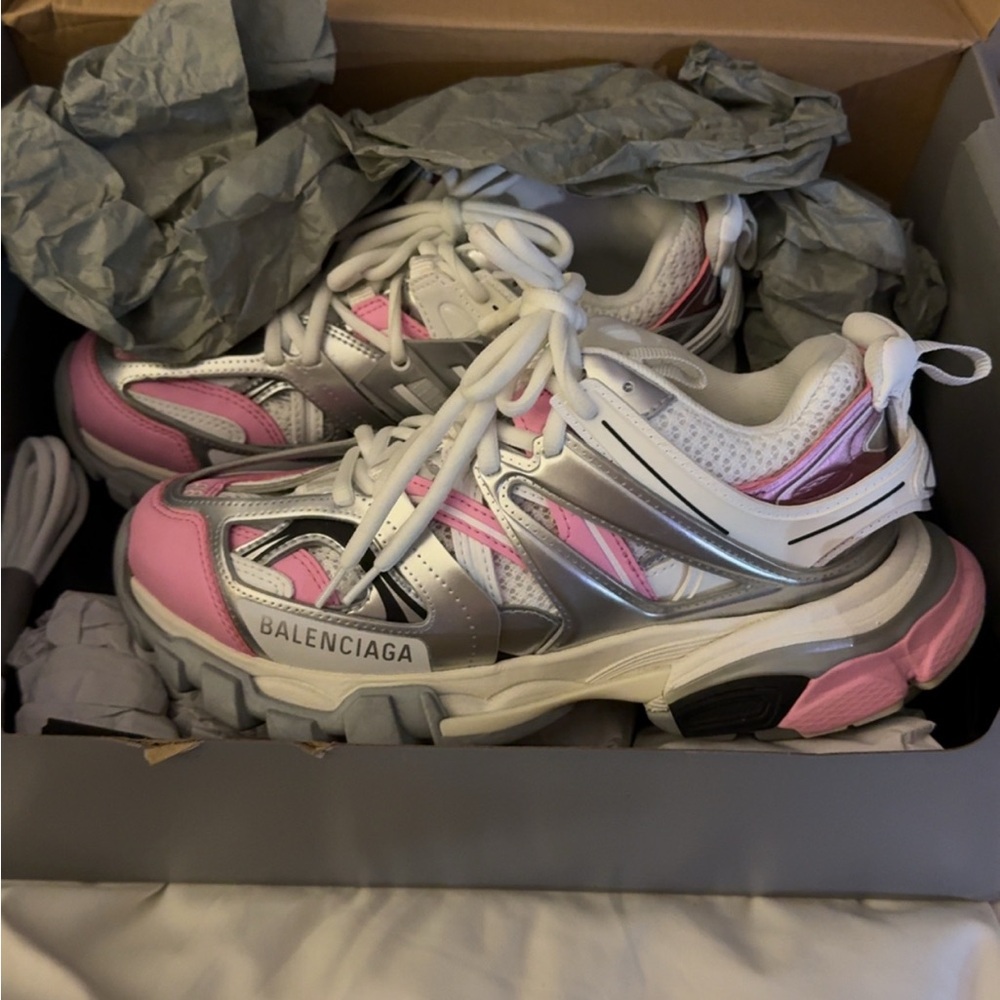 Balenciaga Women's Pink and Silver Athletic Sneakers